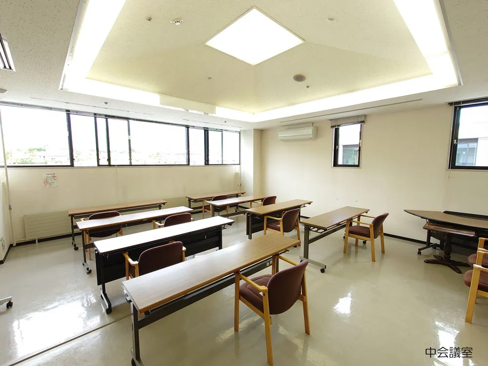 中会議室｜駒ヶ根市文化会館